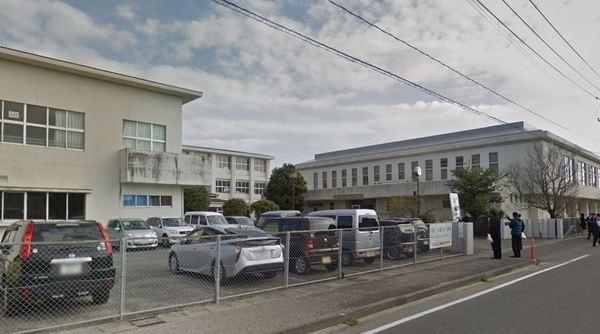 中学校　宮崎市立赤江東中学校（中学校）まで1157m