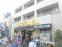 レンタルビデオ　ＴＳＵＴＡＹＡ千歳烏山店（レンタルビデオ）まで941m