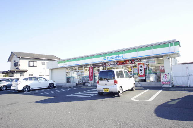 コンビニ　ファミリーマート古河東本町店（コンビニ）まで439m