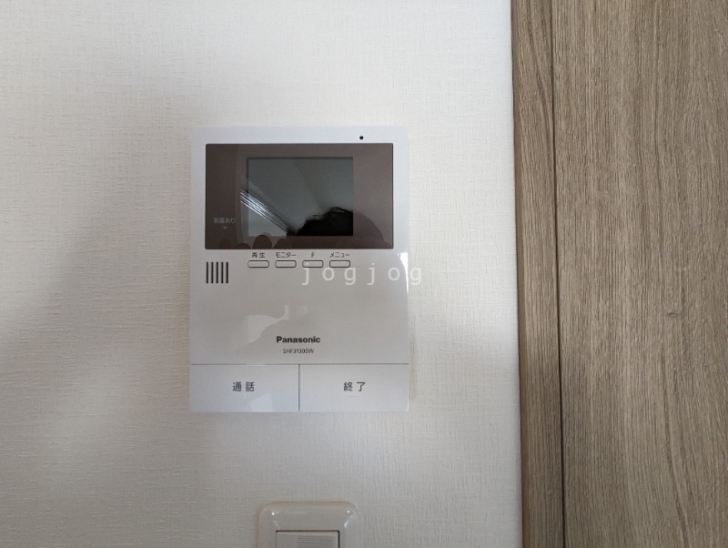 セキュリティ　モニター付きインターホン