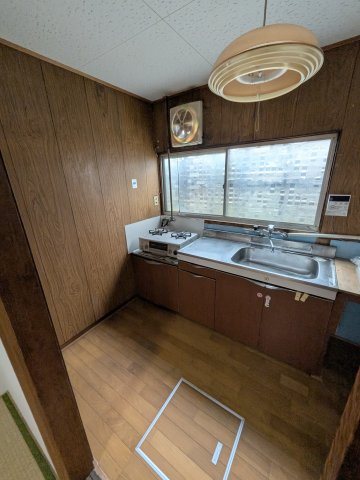 緑ヶ丘北町連棟貸家のキッチン写真