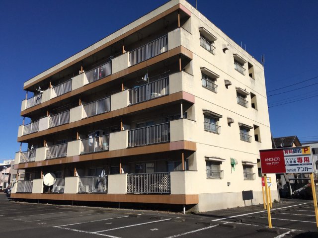 建物外観　外観は落ち着いています