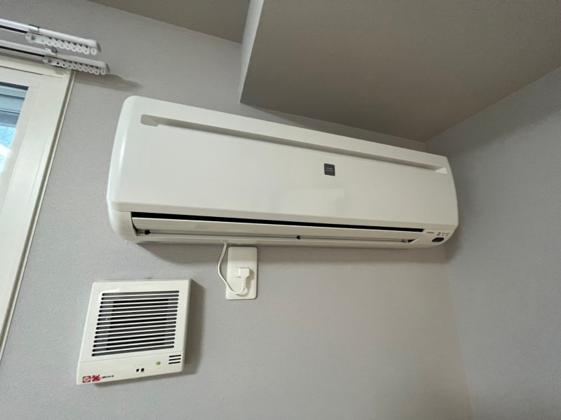 その他設備　エアコンもあり暑い夏もこれで快適ですよ～