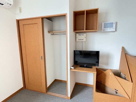 収納　※他の号室写真です。