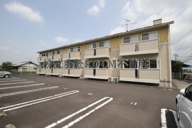 建物外観　外観は落ち着いています