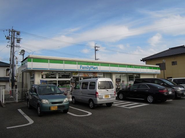 コンビニ　ファミリーマート清水袖師町店（コンビニ）まで200m