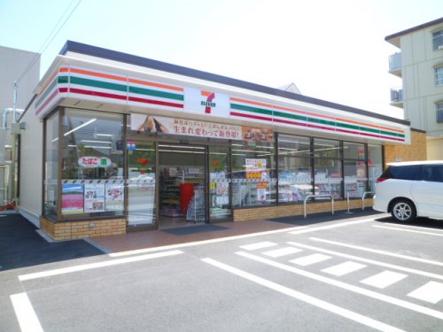 コンビニ　セブンイレブン　　多摩永山2丁目店（コンビニ）まで90m