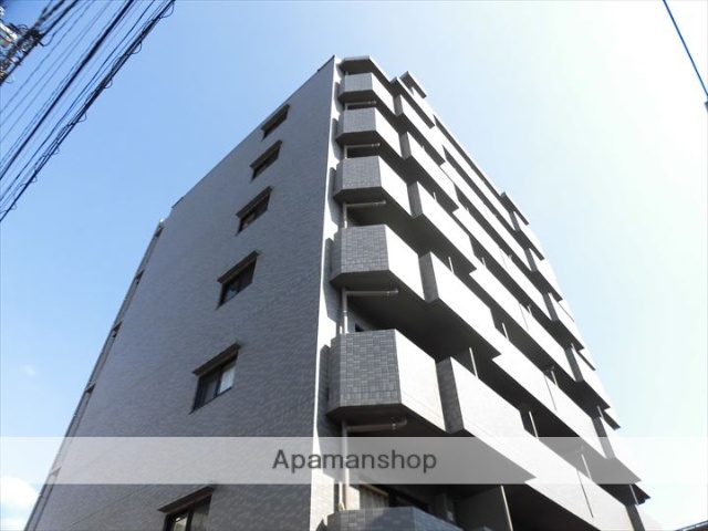 ルーブル大島参番館の外観写真