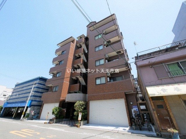 アークパル城月の外観写真