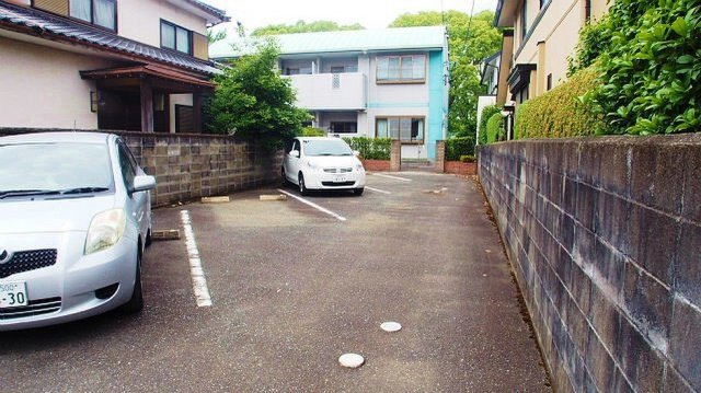 駐車場　駐車場です
