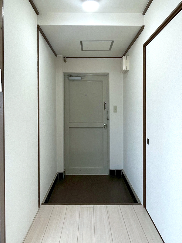 アシスト浜松マンションの玄関写真