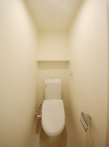 トイレ　落ち着いたトイレです