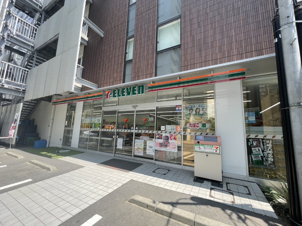 コンビニ　セブンイレブン 川崎武蔵小杉駅新南口店（コンビニ）まで754m