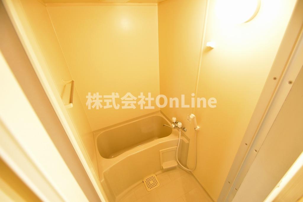 近鉄大阪線 高安駅 徒歩5分 2階建 築33年の風呂写真