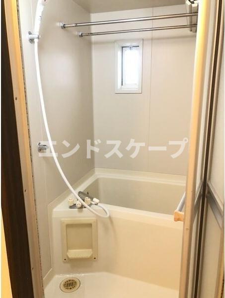 ＪＲ高崎線 新町駅 徒歩47分 2階建 築36年の風呂写真