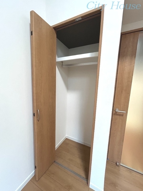 収納　【同施工会社参考写真です】