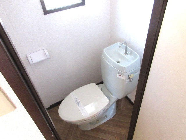 パナハイツ南町Bのトイレ写真