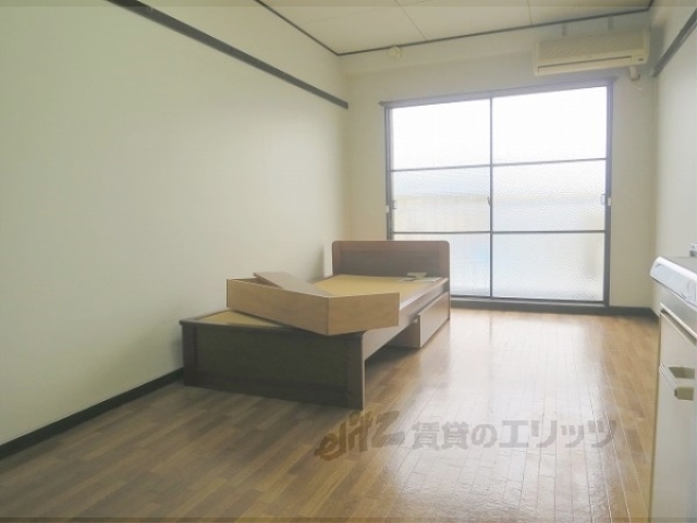 居室・リビング　洋室