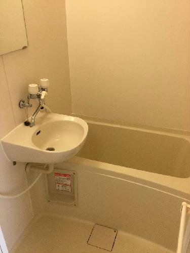 バス・シャワールーム　バストイレ別！！