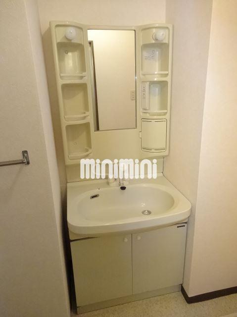 洗面設備　洗髪洗面化粧台