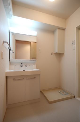 洗面設備　※同物件、別部屋になります。