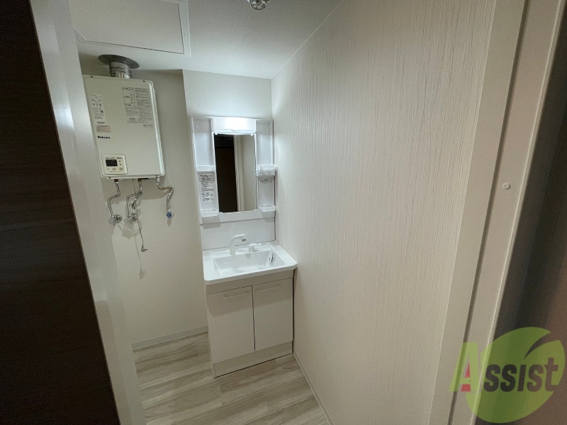 洗面設備　シャンプードレッサーで身支度もラクラクです！