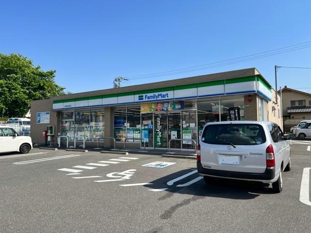 【岐阜市柳津町本郷のアパートのコンビニ】