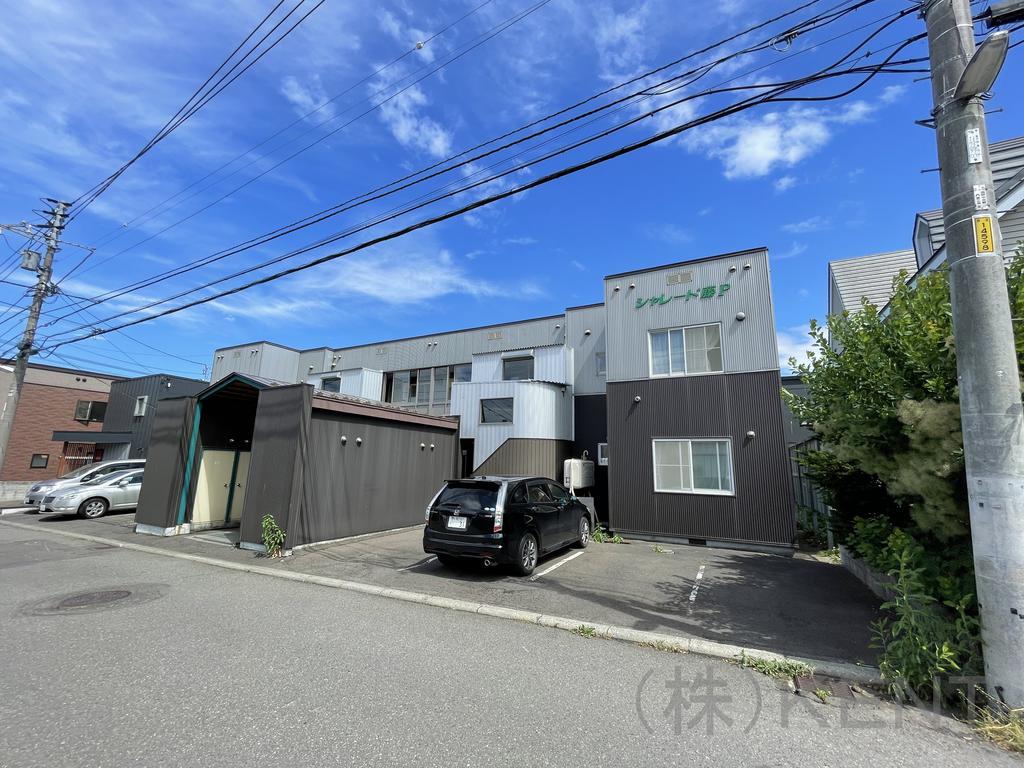 北海道札幌市西区西野三条４（アパート）の賃貸物件の外観