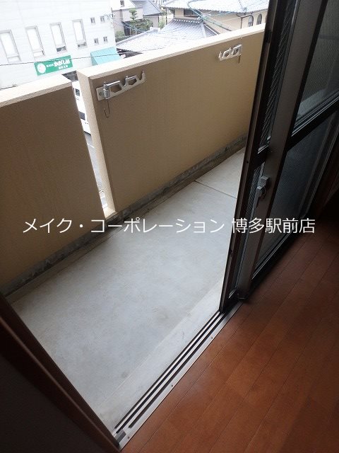 【福岡市博多区東光のマンションのバルコニー】