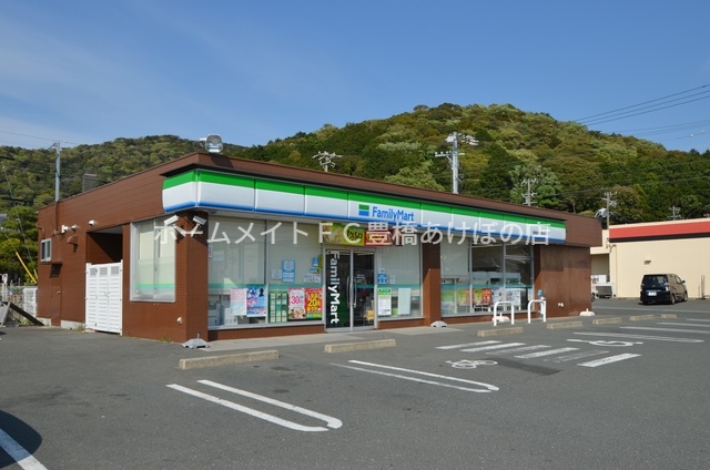 コンビニ　ファミリーマート豊橋多米西町店（コンビニ）まで672m