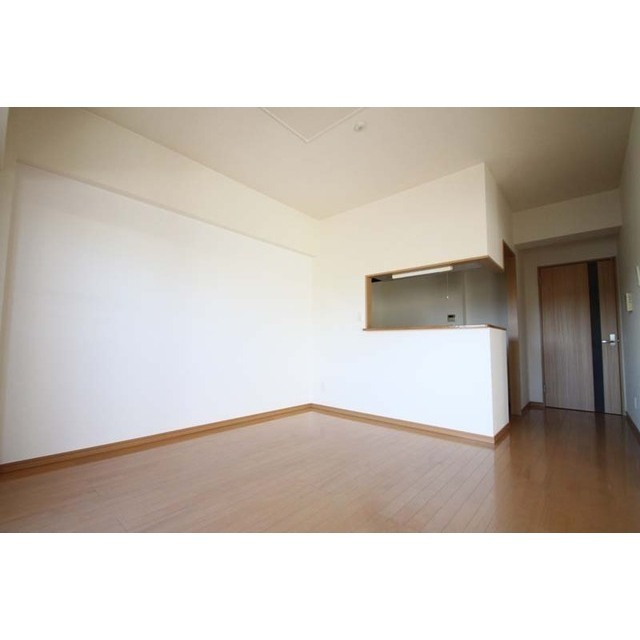 居室・リビング　※１０２にて撮影