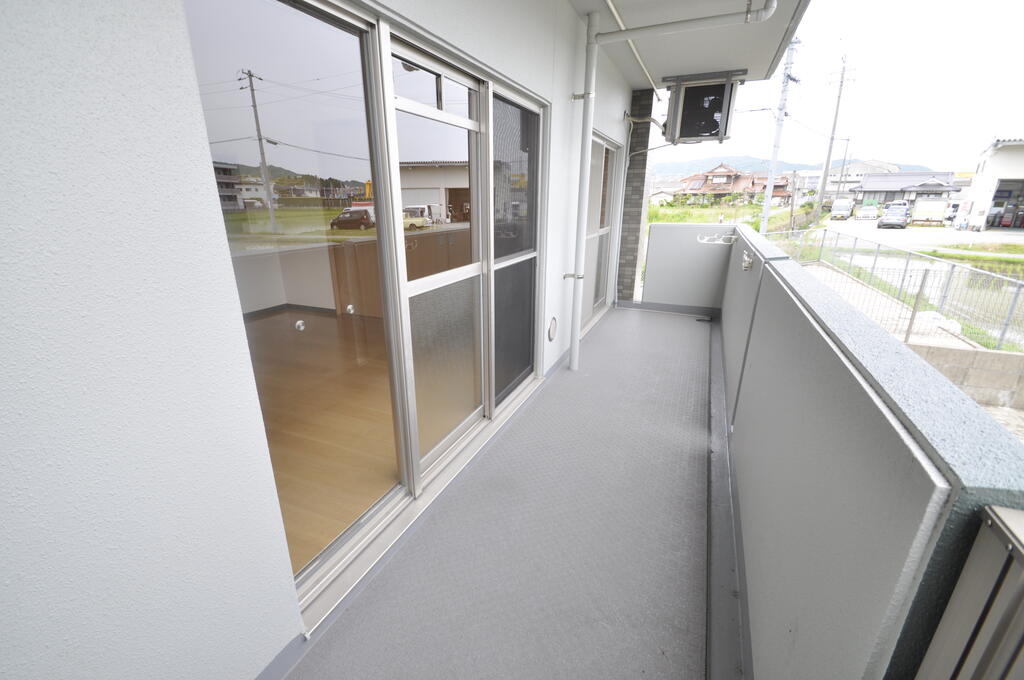 バルコニー　バルコニー