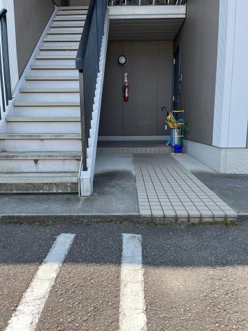 その他　玄関前通路