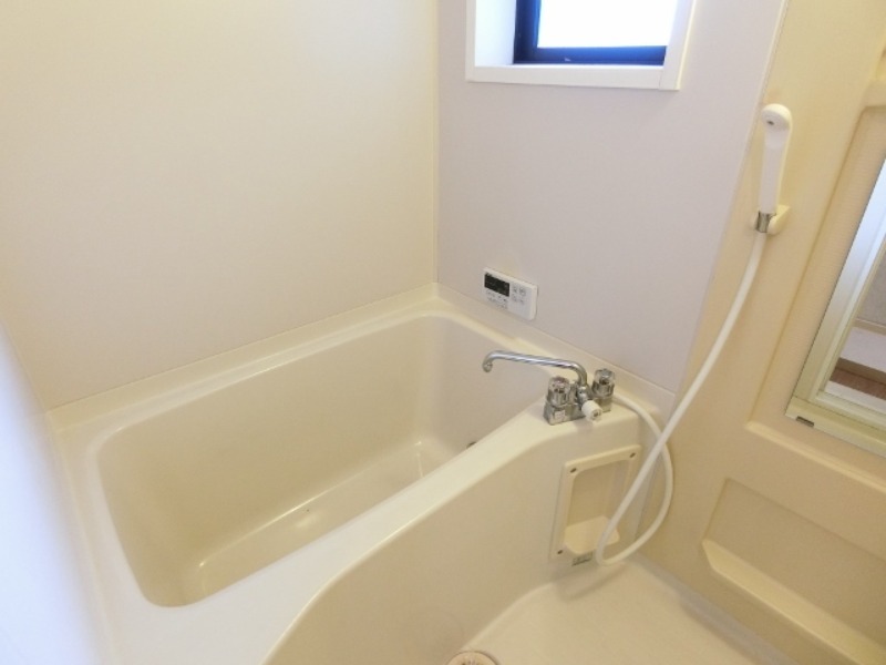 バス・シャワールーム　図面と現状に相違がある場合には現状を優先