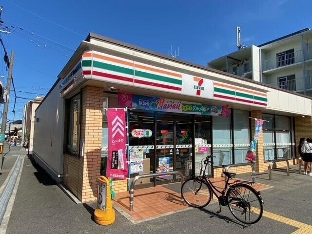 コンビニ　セブンイレブン豊中桜の町5丁目店（コンビニ）まで513m