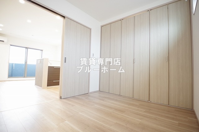 その他部屋・スペース　明るい洋室です！