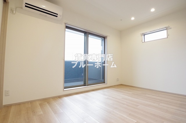 その他　リビング別角度です！