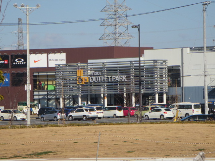 ショッピングセンター　三井アウトレットパーク仙台港（ショッピングセンター）まで2340m