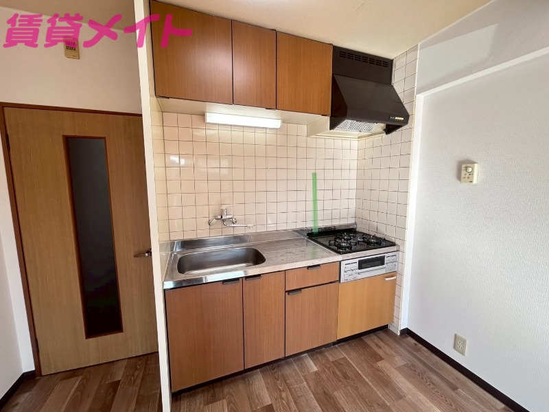 キッチン　システムキッチン