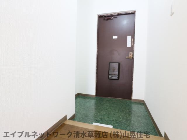 玄関　落ち着いた玄関です