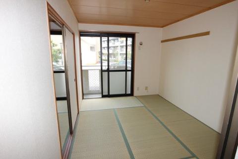 セジュール小柳Ⅰ　居室・リビング　和室
