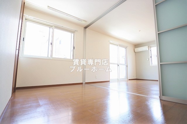 その他部屋・スペース　5帖の洋室です！