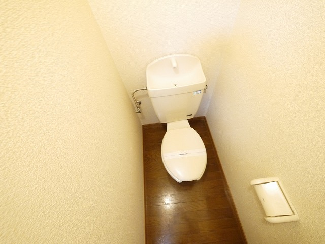 トイレ　シンプルで使いやすいトイレです