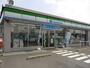 コンビニ　ファミリーマート和歌山インター店（コンビニ）まで561m