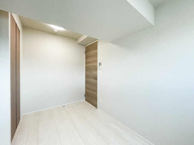 その他部屋・スペース　洋室５．４帖？