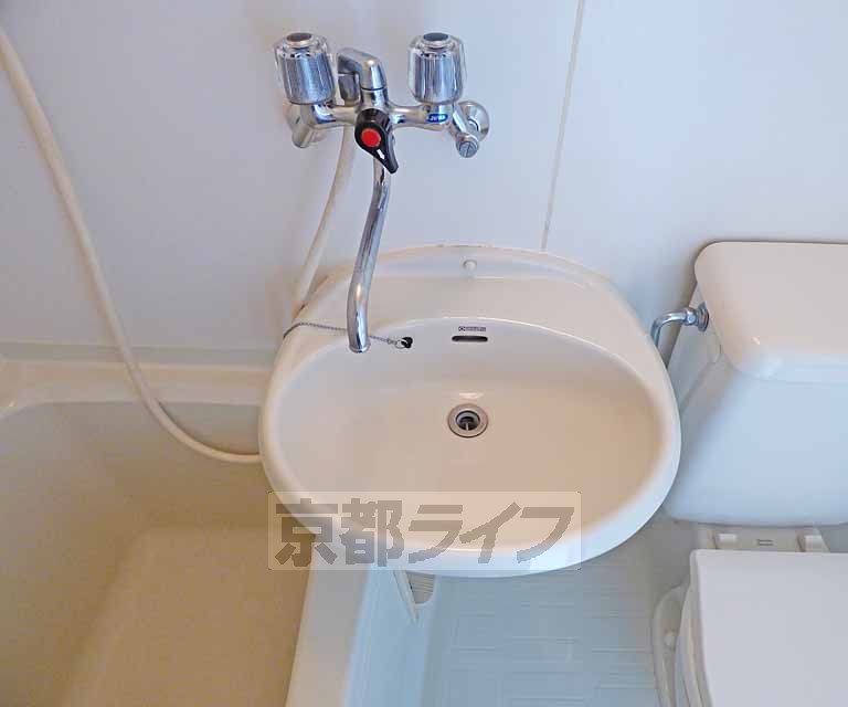 洗面設備　洗面台あります。