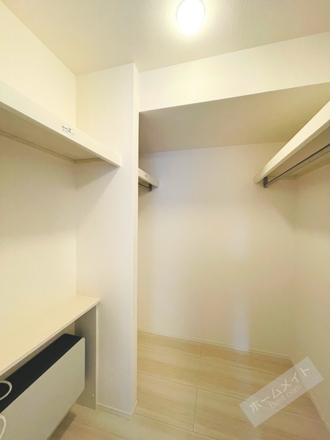 収納　大容量のウォークインクローゼット付き♪