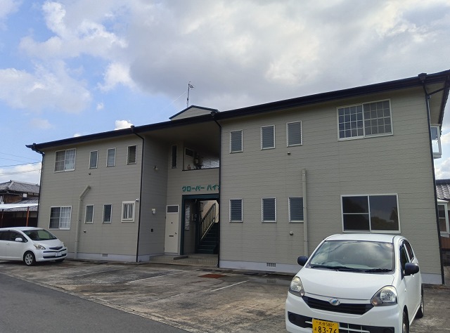 クローバーハイツの建物外観