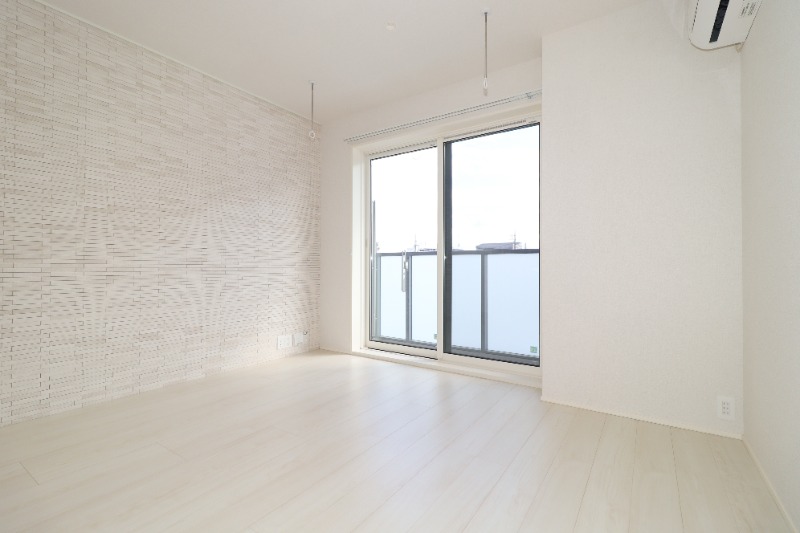 居室・リビング　図面と現状に相違がある場合には現状を優先