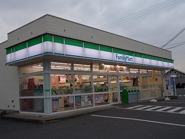 コンビニ　ファミリーマート草津青地店（コンビニ）まで455m